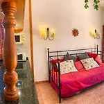 Bungalow Con Flamboyan En Maspalomas بيت للعطل