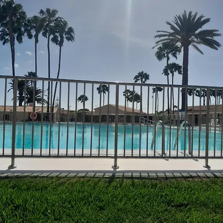 Bungalow Con Flamboyan En Maspalomas بيت للعطل *